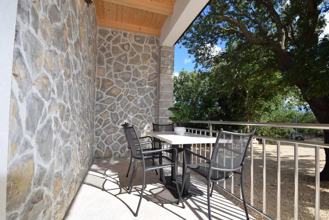 Apartment Anica Kuk Starigrad Paklenica Εξωτερικό φωτογραφία